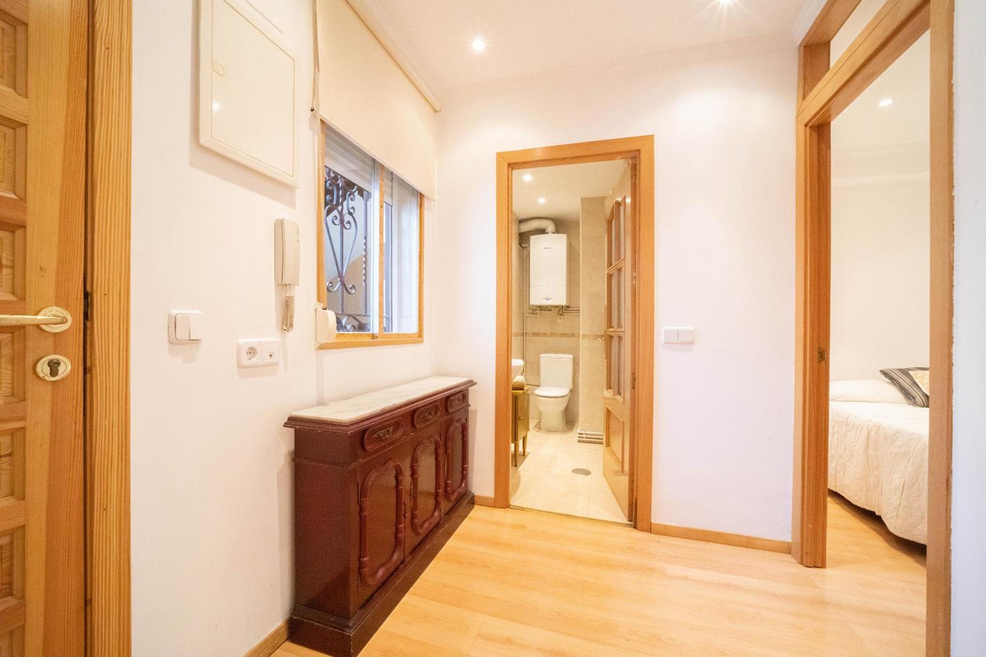 Apartamento Con Encanto Y Luz En Pleno Centro Madrid Exteriör bild